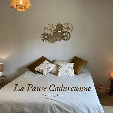 Bed & Breakfast La Pause Cadurcienne, Table Et D'hotes 3*